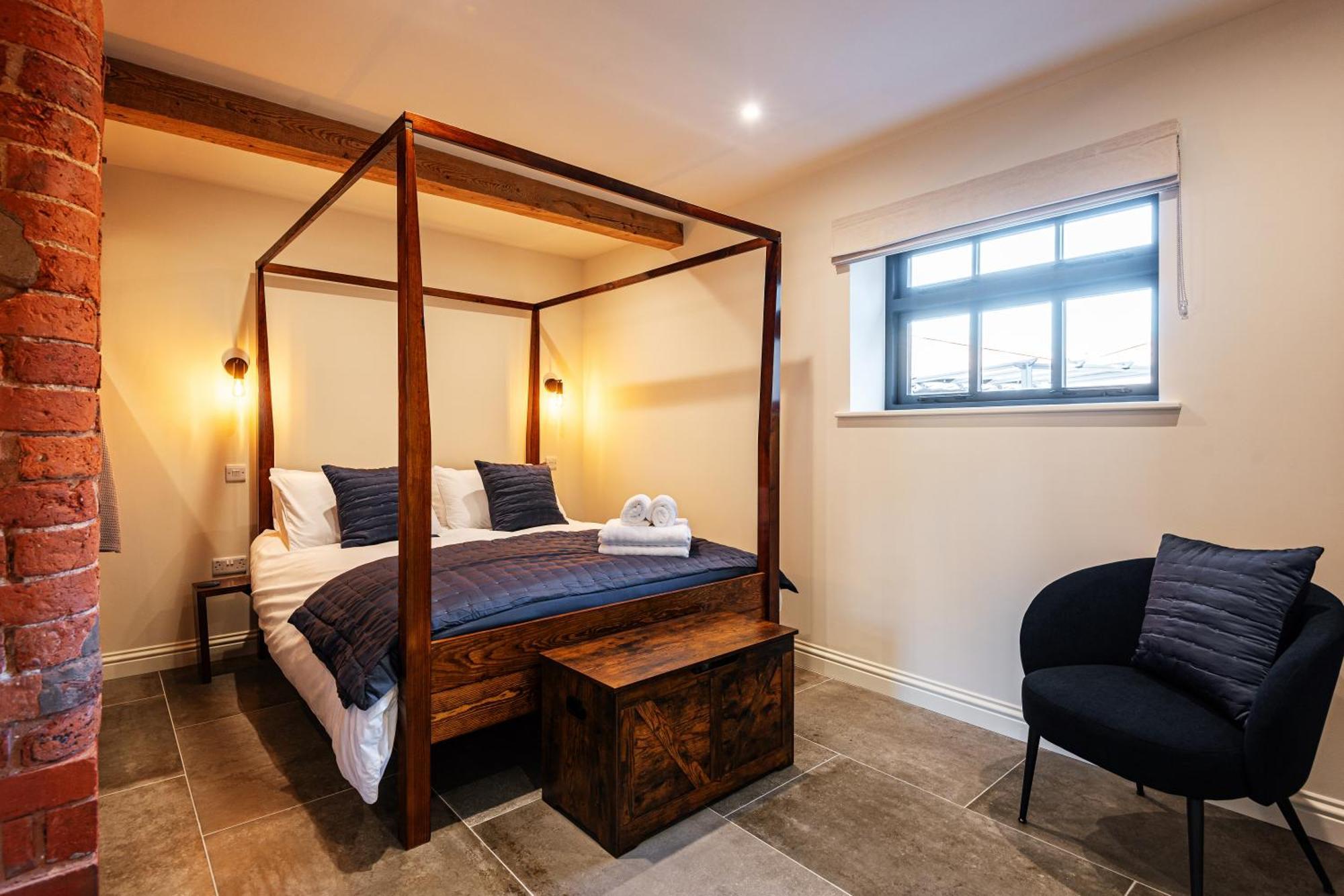 Pigeon House - Unique Barn With Private Garden, Hot Tub And Wood Burner Villa Shrewsbury Luaran gambar